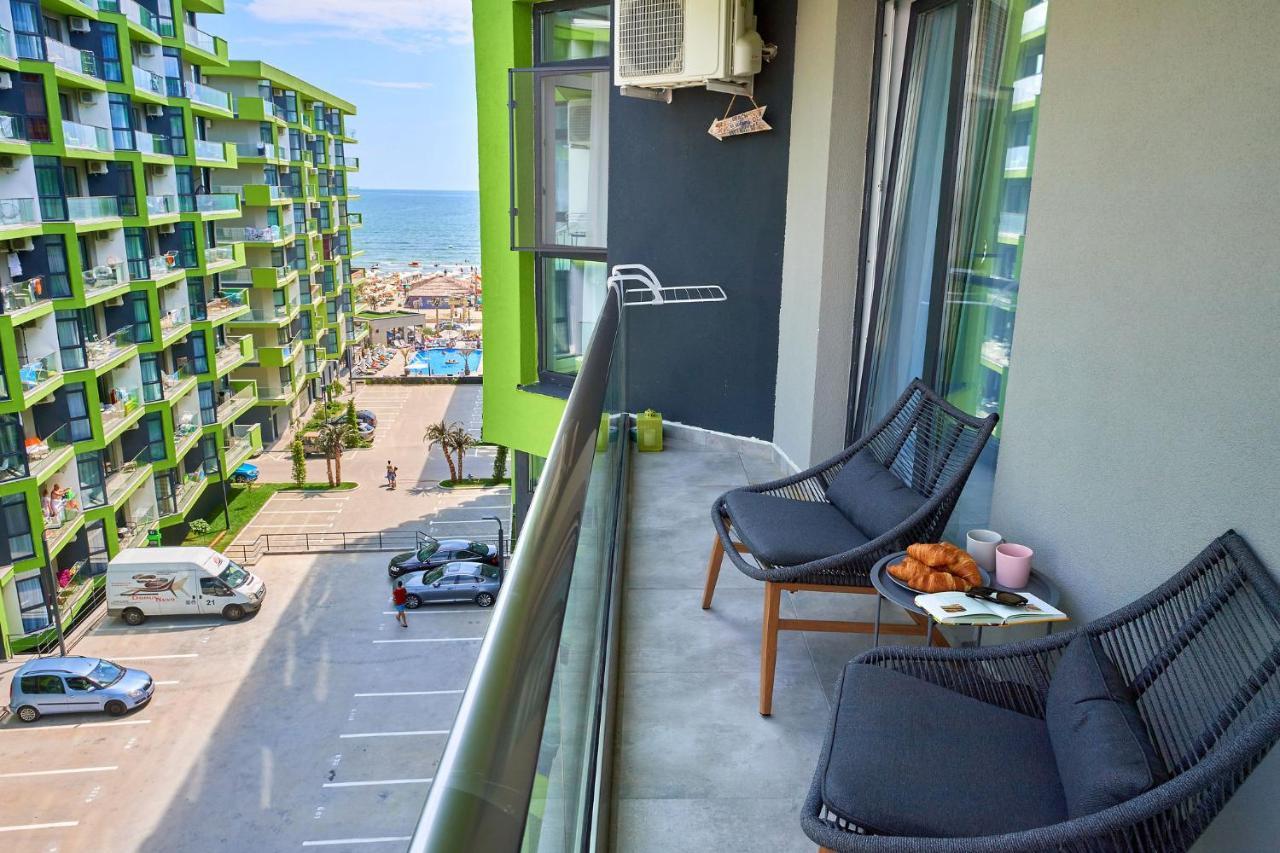 Black Sea Estate Apartment Spa N Pool Beach Resort Navodari Exterior photo