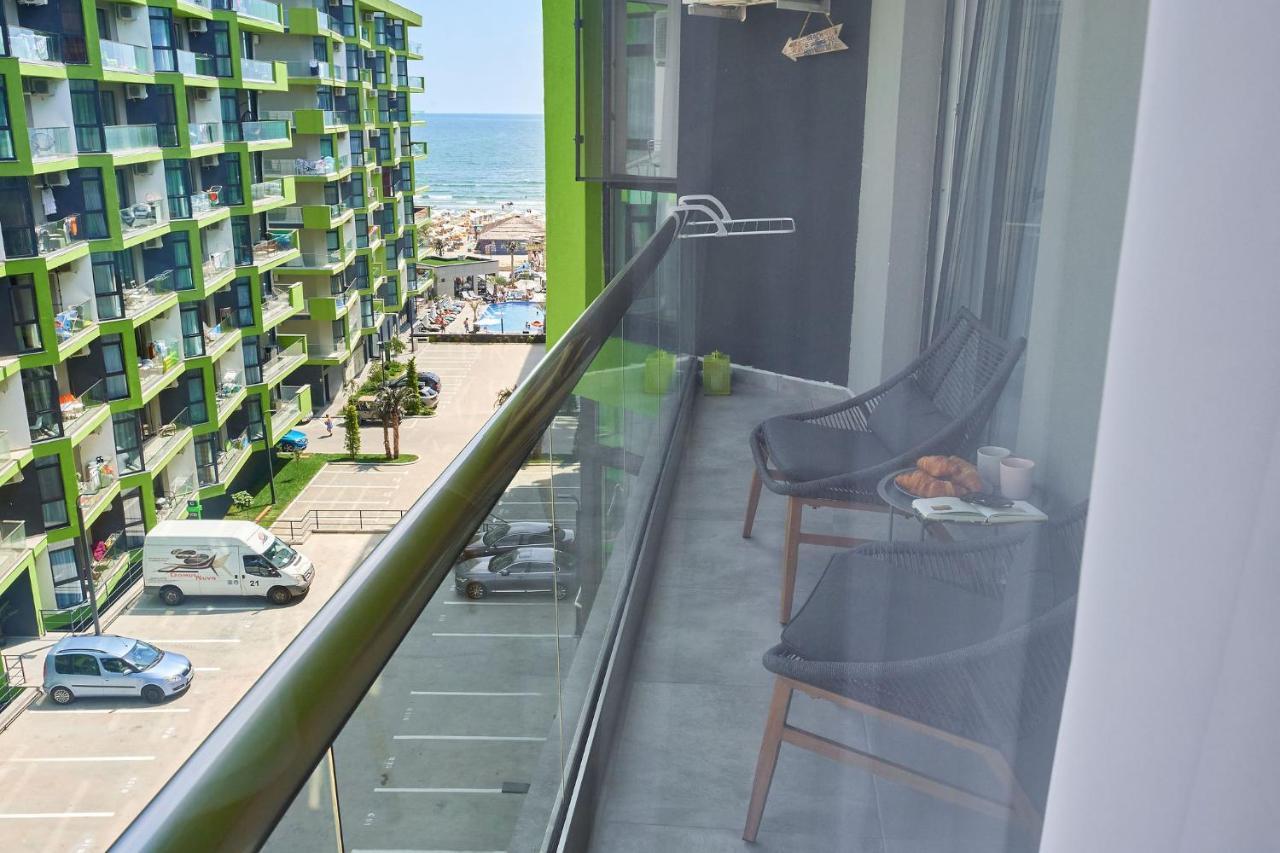 Black Sea Estate Apartment Spa N Pool Beach Resort Navodari Exterior photo